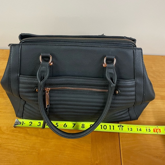 Torrid black purse with 3 compartments - Picture 10 of 14